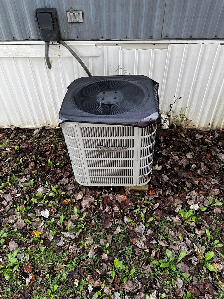 11050 Fancher Rd Property Photo 17