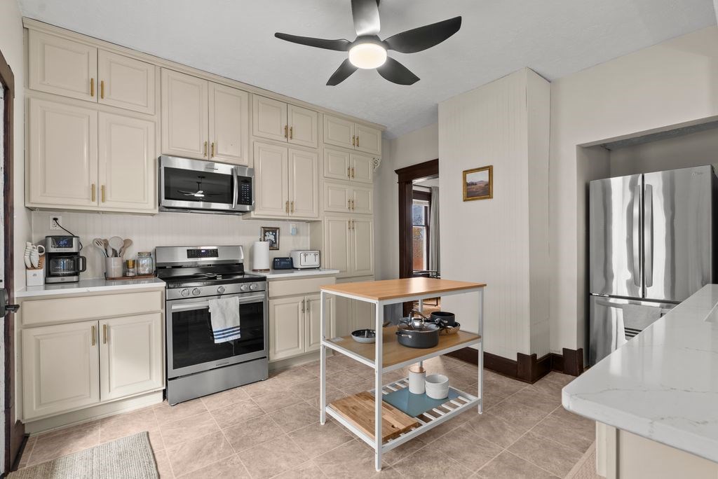 48 Grange Property Photo 8