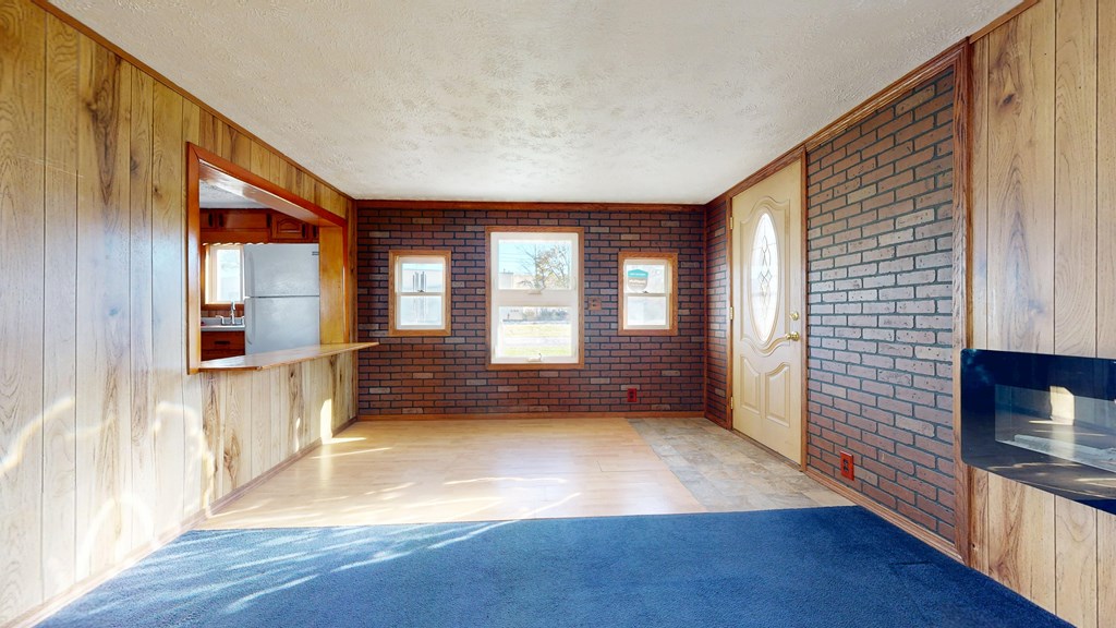 30 Jenner Ave Property Photo 3