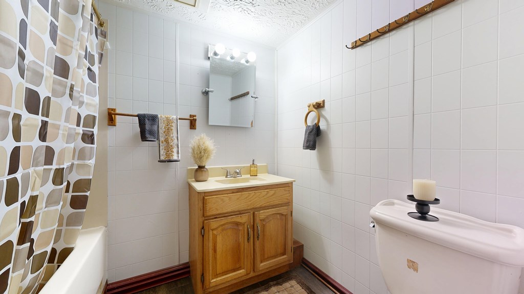 30 Jenner Ave Property Photo 16