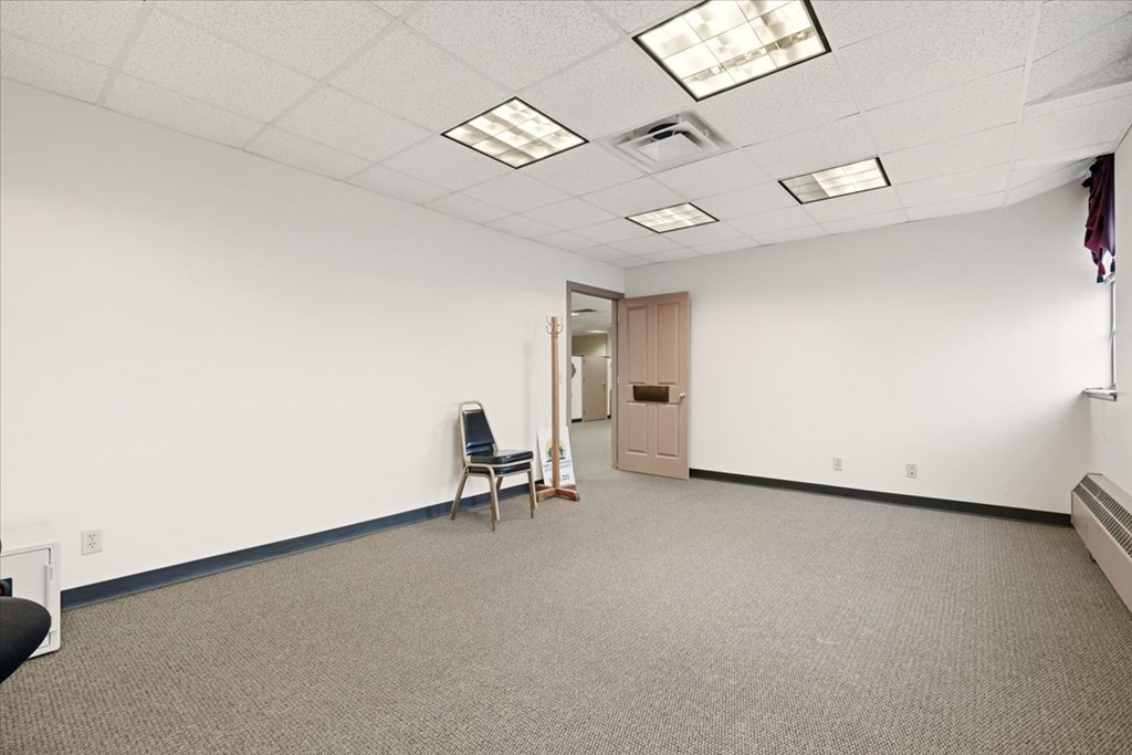 70 Park Ave. West Property Photo 22
