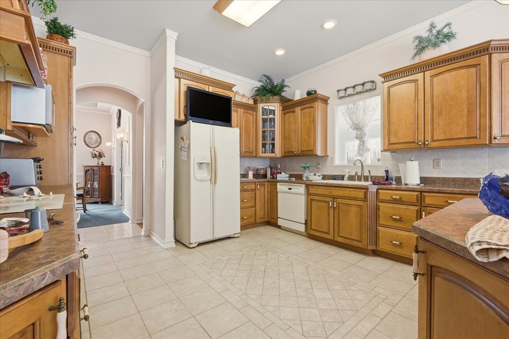 620 Running Brook Way Property Photo 43