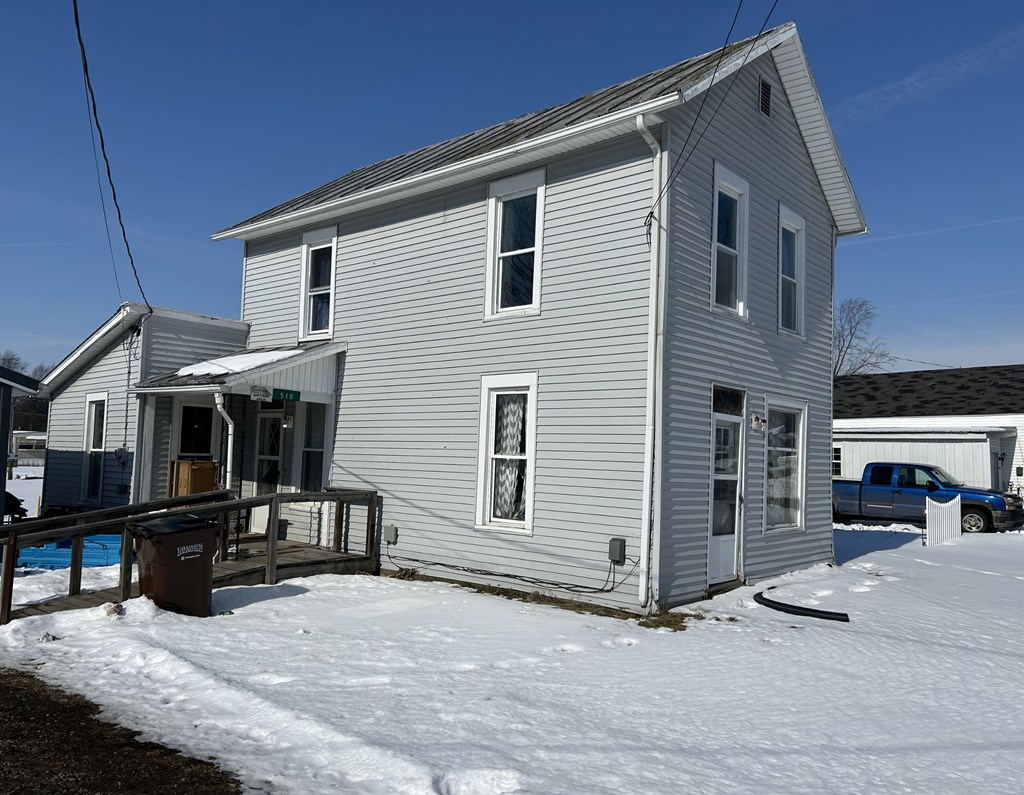 510 John Street Property Photo 5