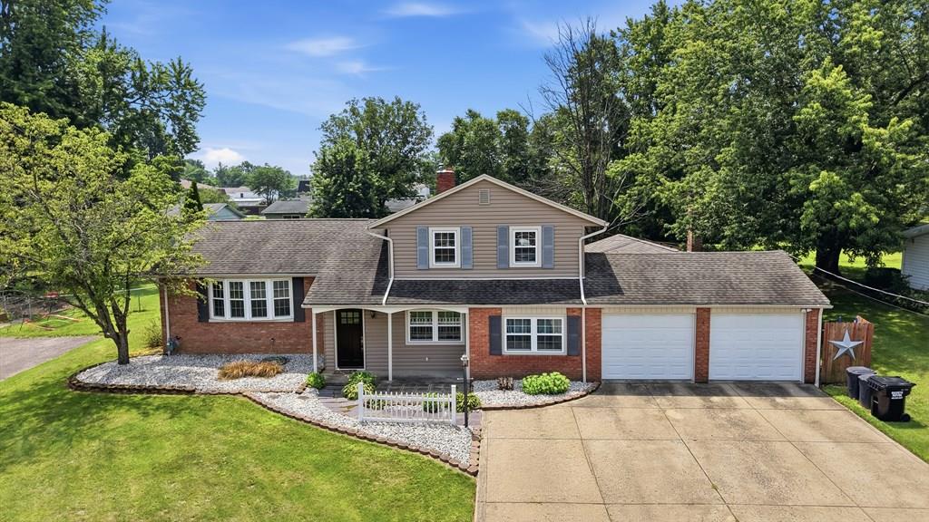 635 Karlson Drive Property Photo 1