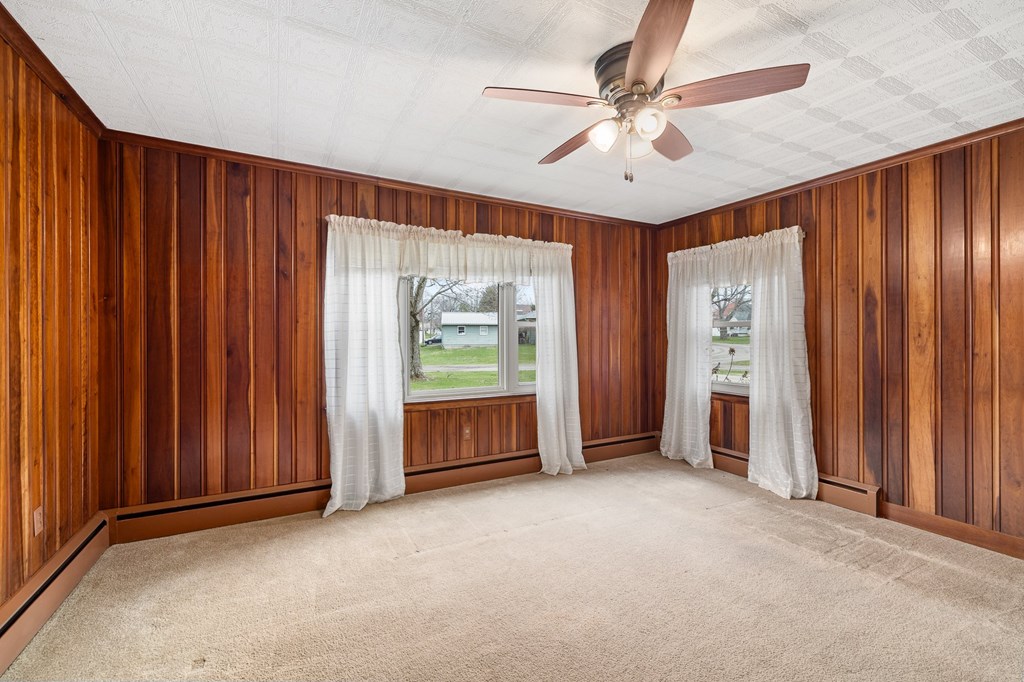 388 Maple Drive Property Photo 6