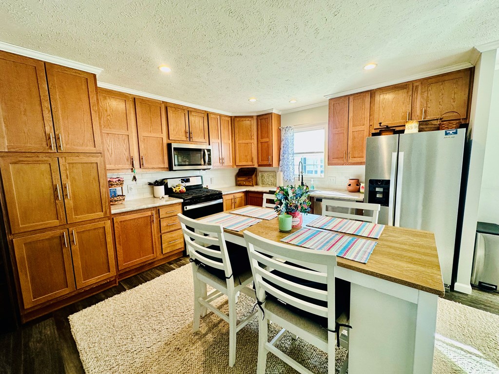 763 County Line Rd. #19 Property Photo 9