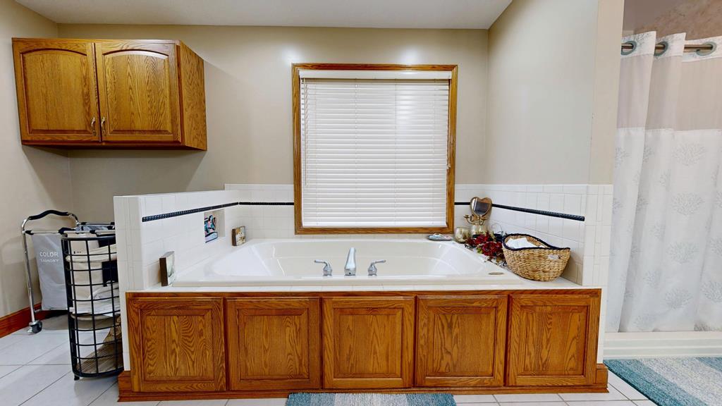 1743 Hidden Oak Trail Property Photo 25