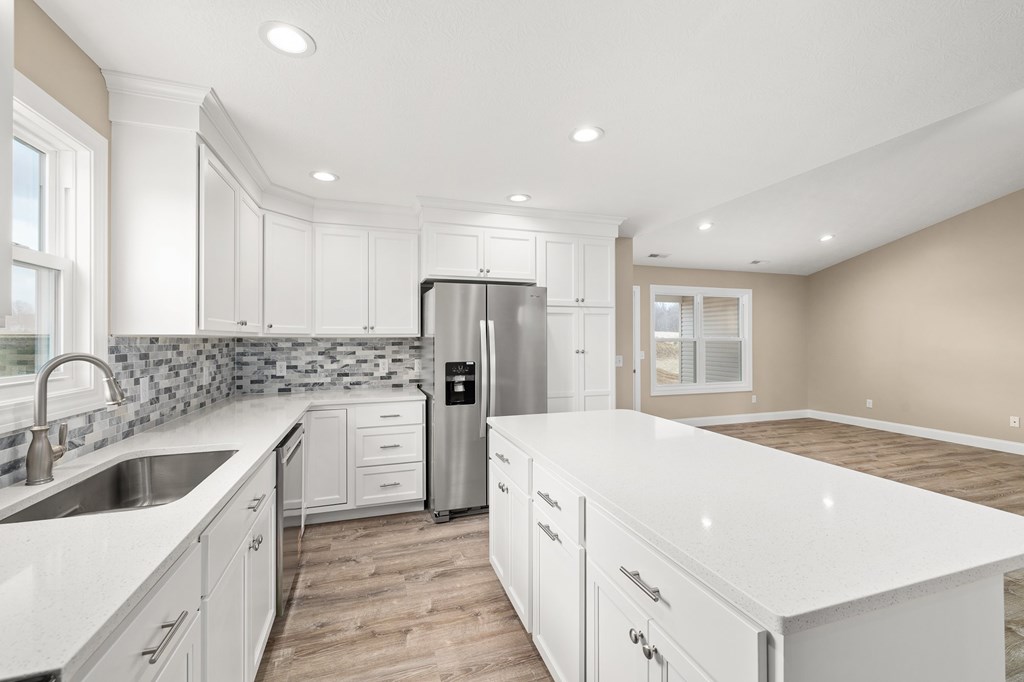 1365 Deer Ridge Lane Property Photo 8