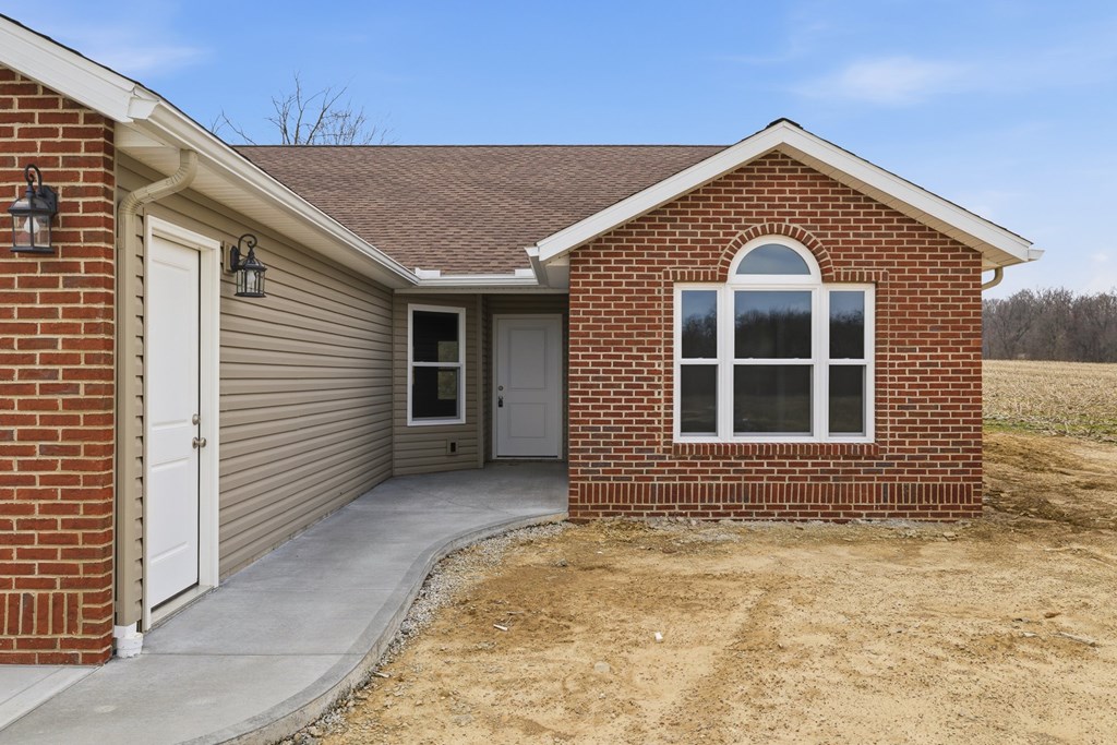 1367 Deer Ridge Lane Property Photo 2
