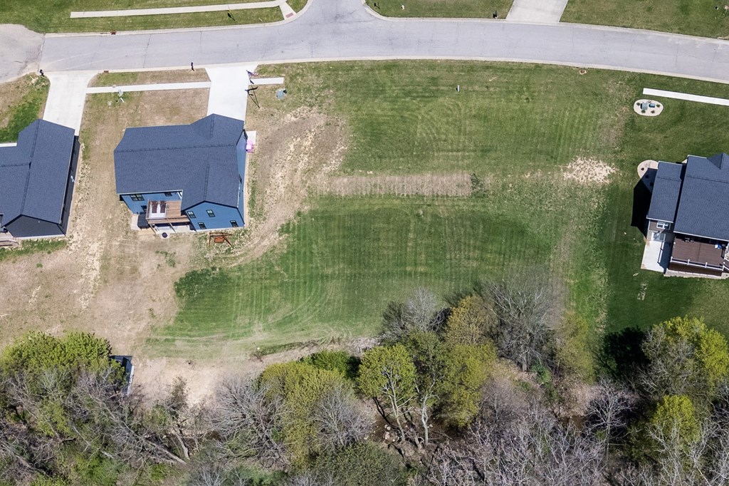 1721 Scarletts Way Property Photo 3