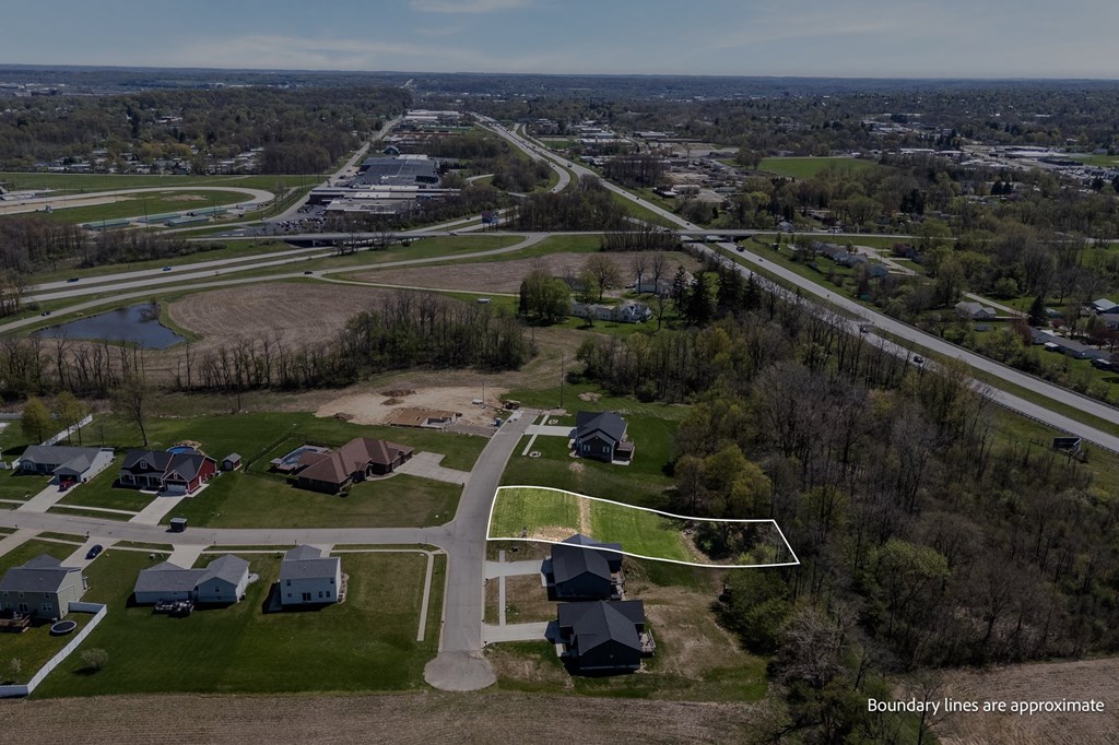 1721 Scarletts Way Property Photo 10