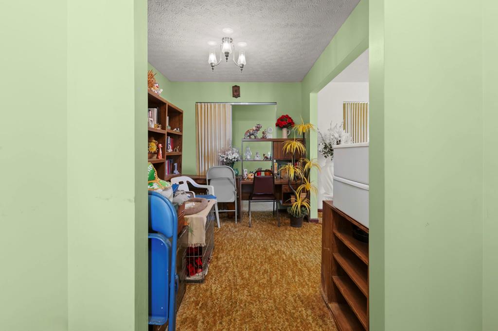 2554 Dry Lane Rd Property Photo 9