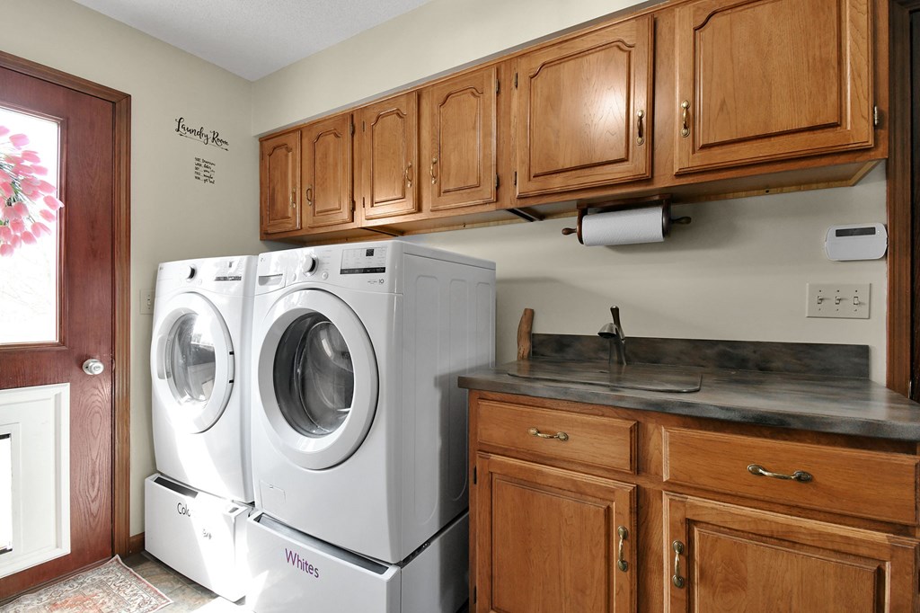 2365 Alta West Road Property Photo 13