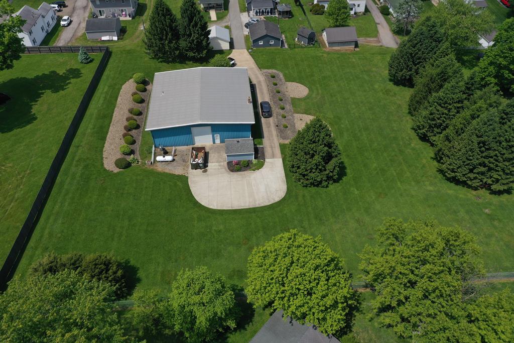 51 Maple Property Photo 11