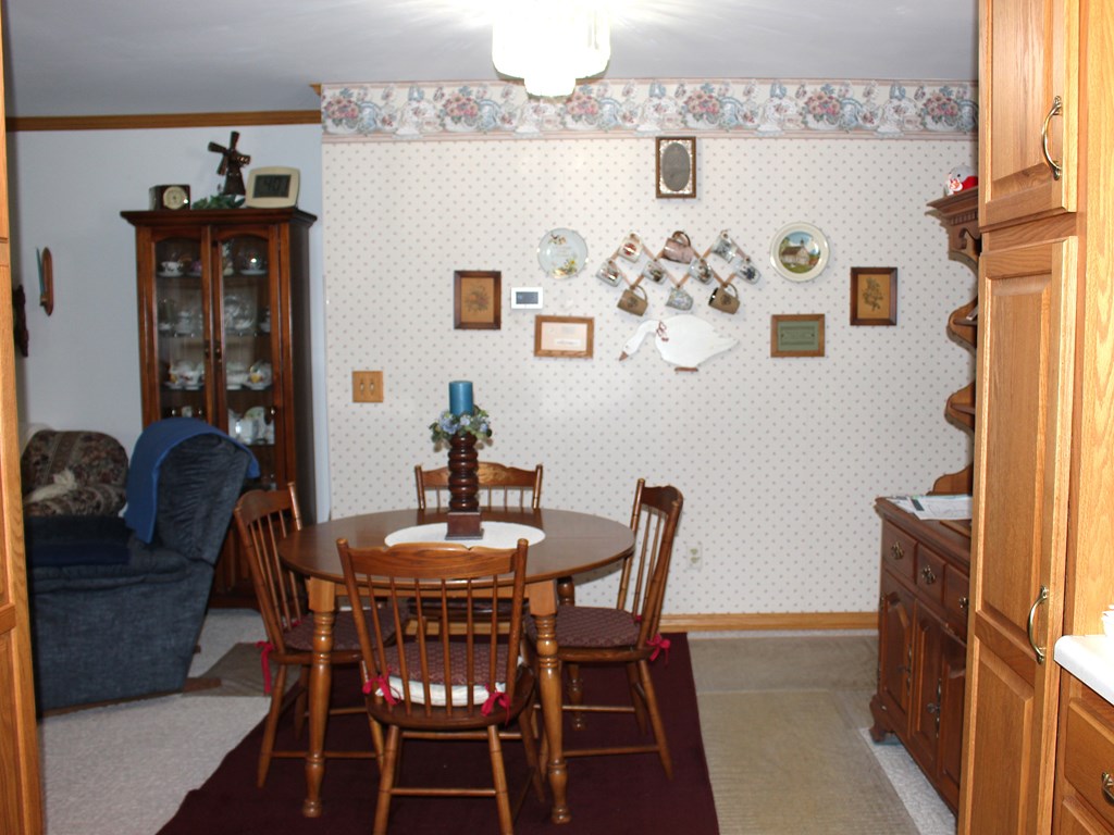 51 Maple Property Photo 22
