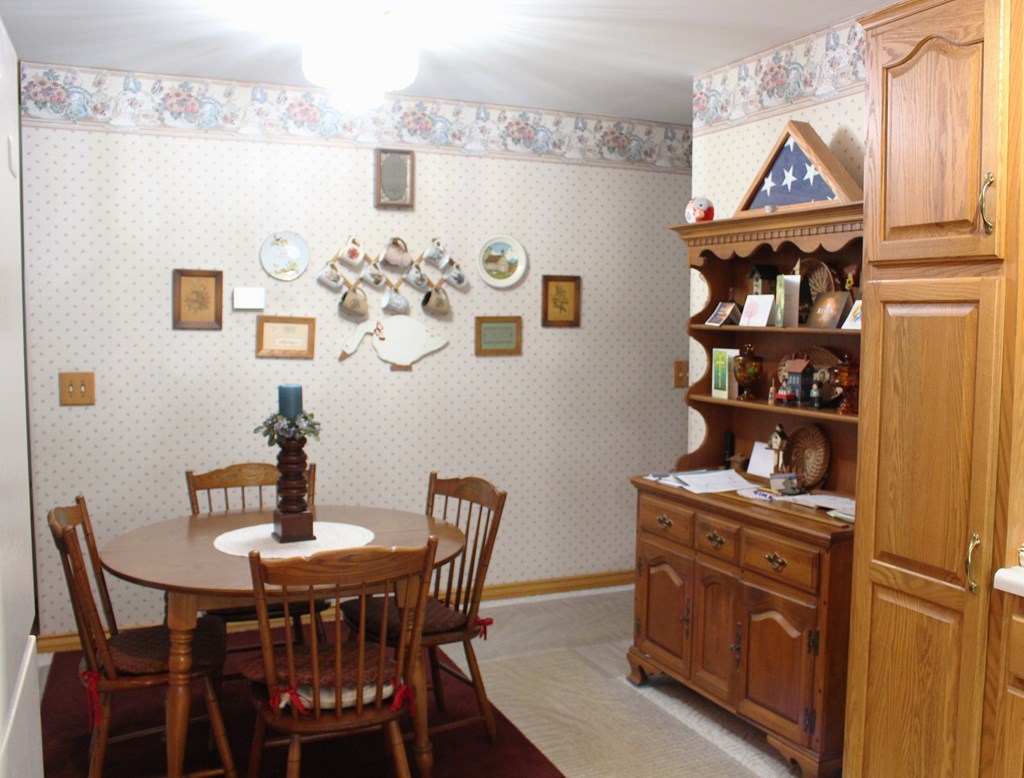 51 Maple Property Photo 23