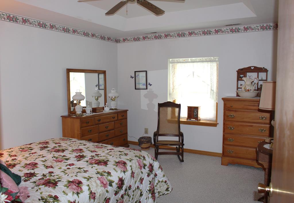 51 Maple Property Photo 26