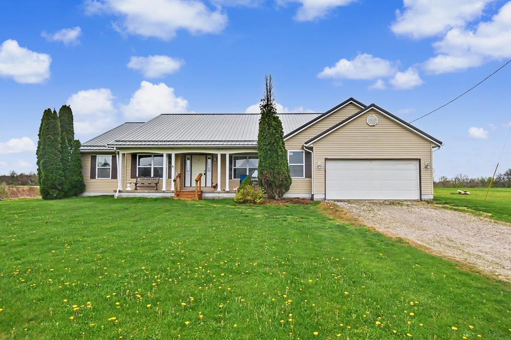 1009 County Road 40 Property Photo 1