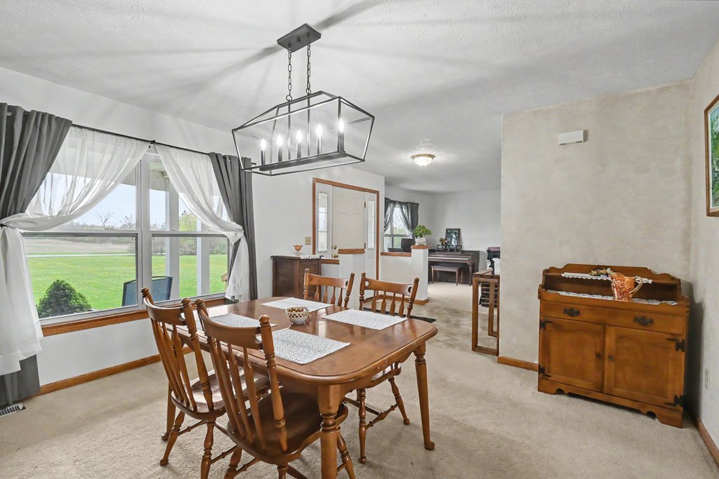 1009 County Road 40 Property Photo 7