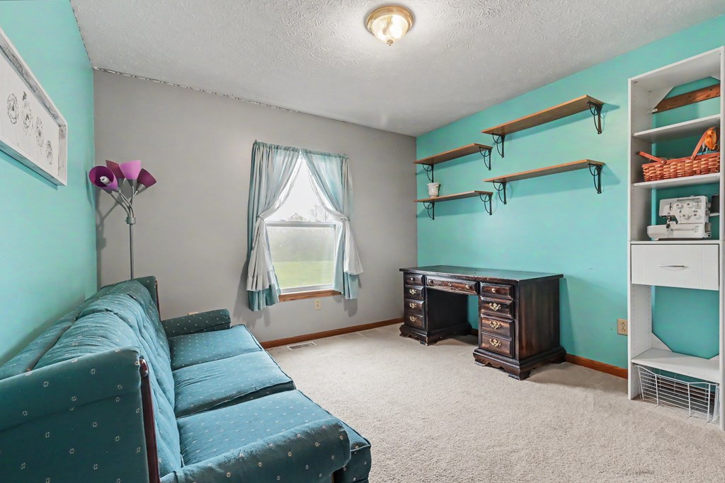 1009 County Road 40 Property Photo 26