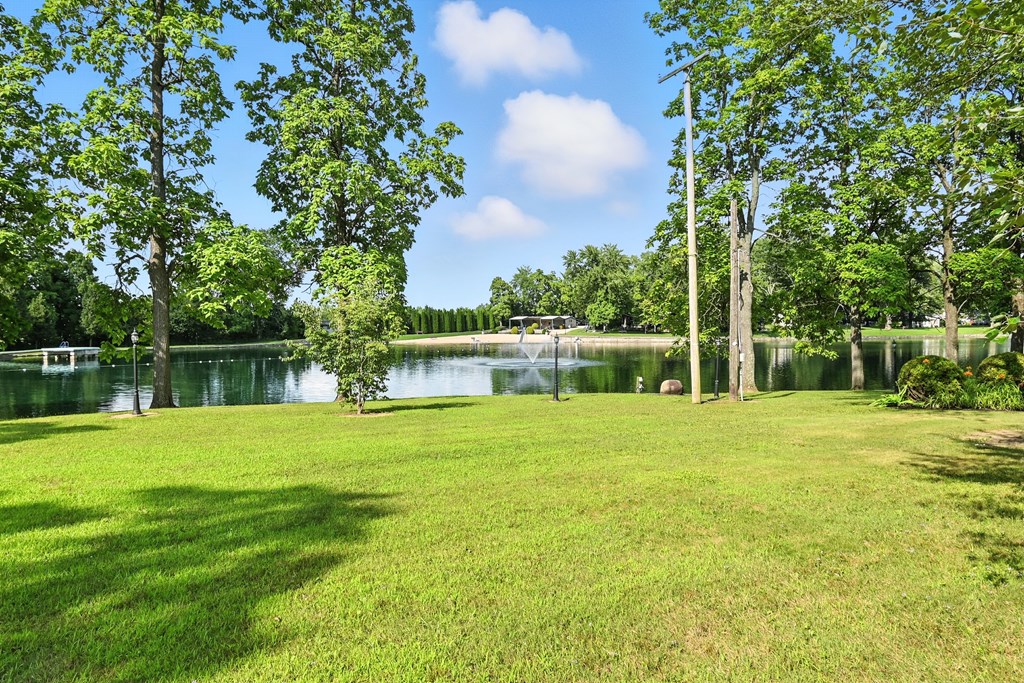 15 Park Circle Dr. Property Photo 15