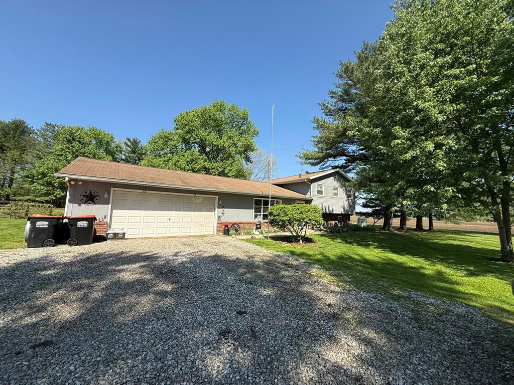 1260 County Line Road Property Photo 2