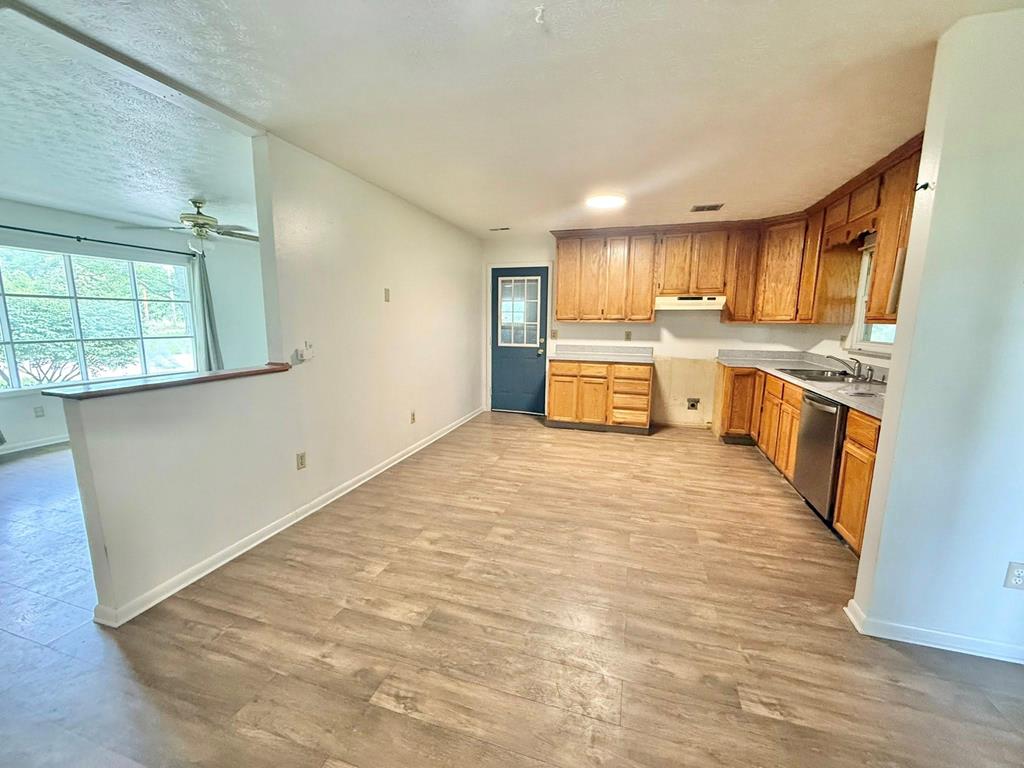 1260 County Line Road Property Photo 6