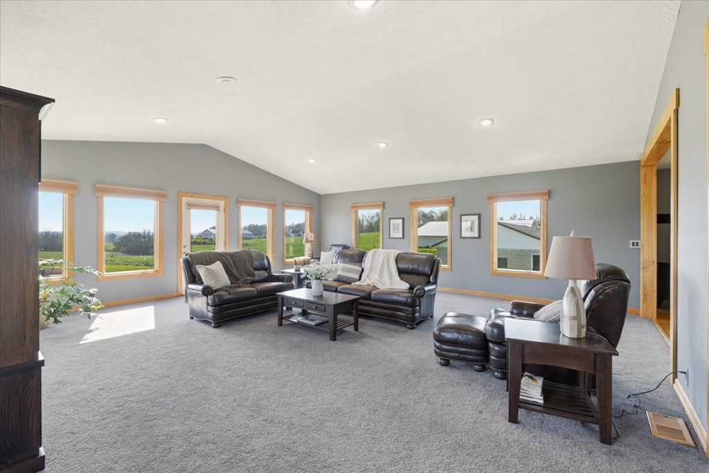 11391 Banning Property Photo 20