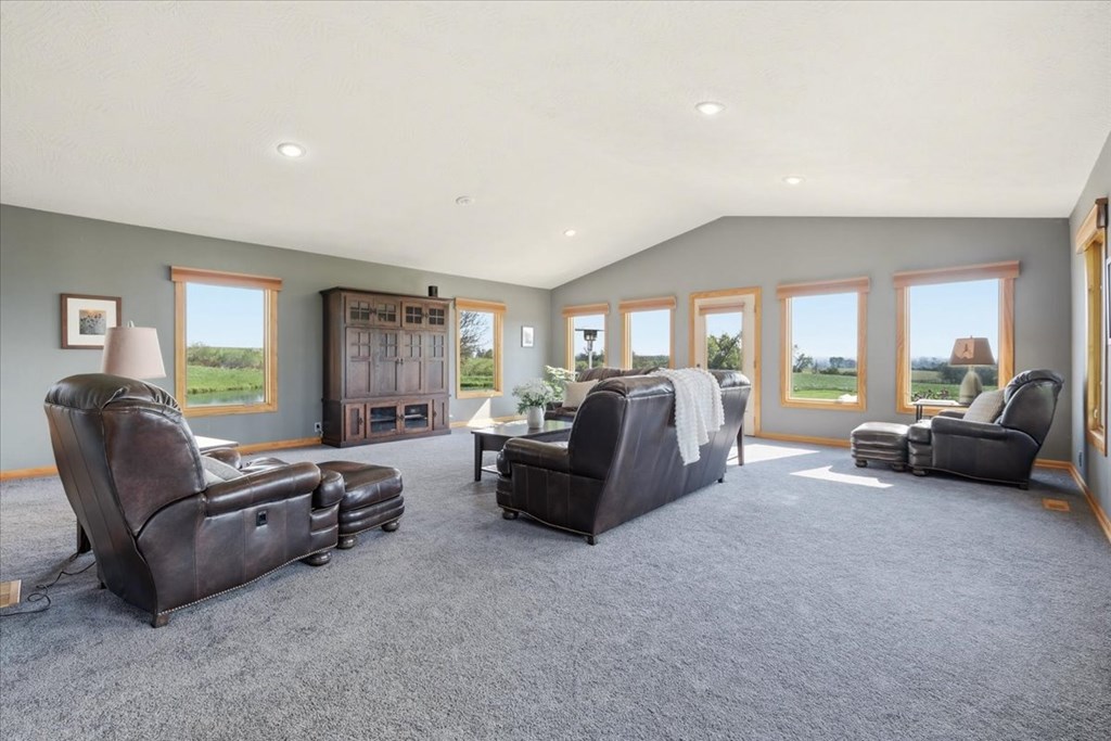 11391 Banning Property Photo 23