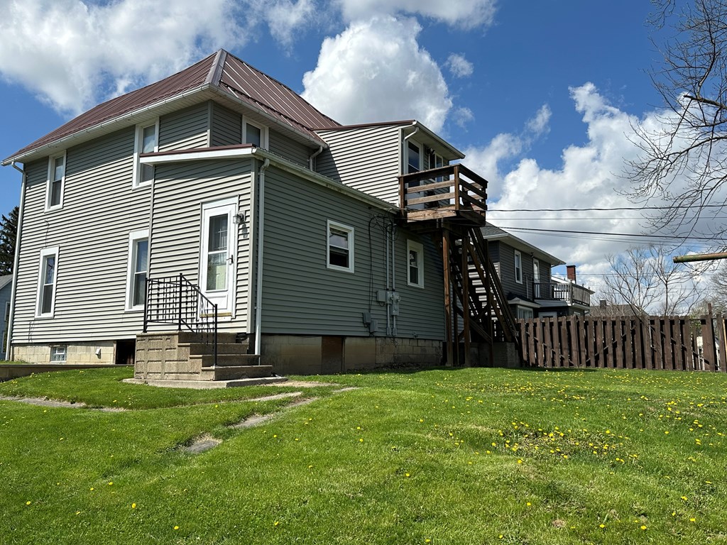 537 Dale Ave Property Photo 3