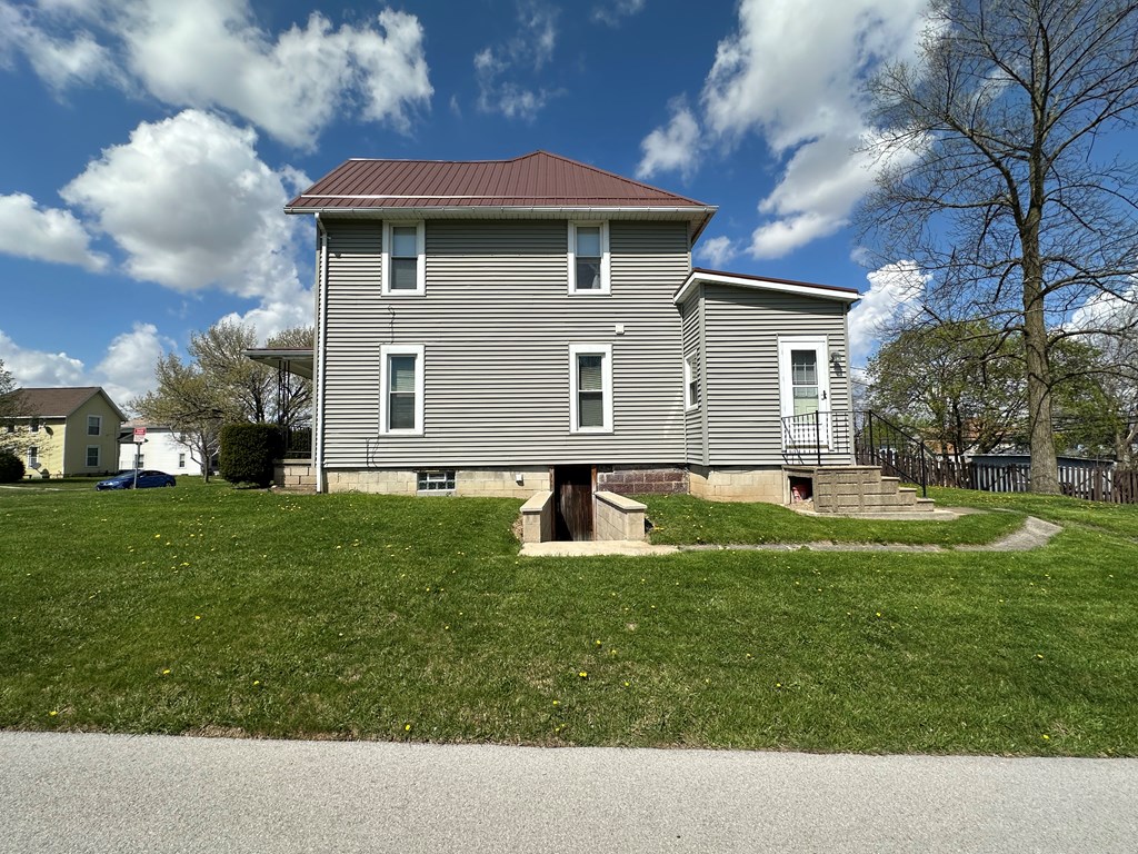 537 Dale Ave Property Photo 4