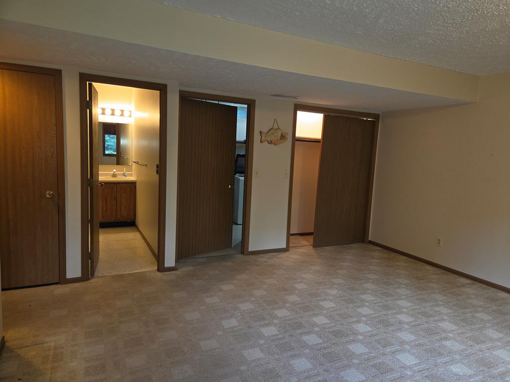 7326 State Route 19 U3 L60-62 Property Photo 24