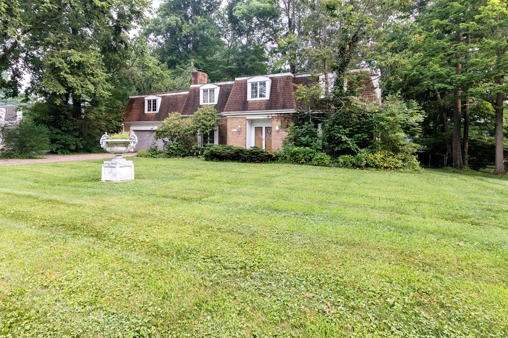 145 Elmridge Rd. Property Photo 2