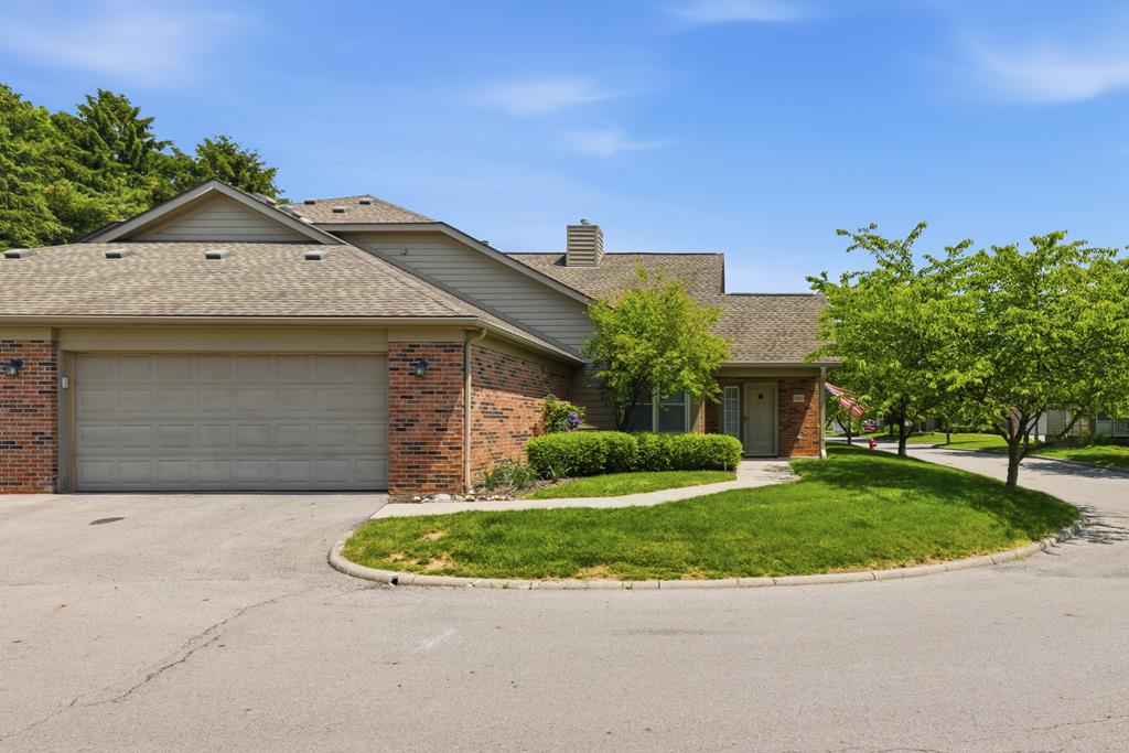 1380 Grey Oaks Dr. Property Photo 1