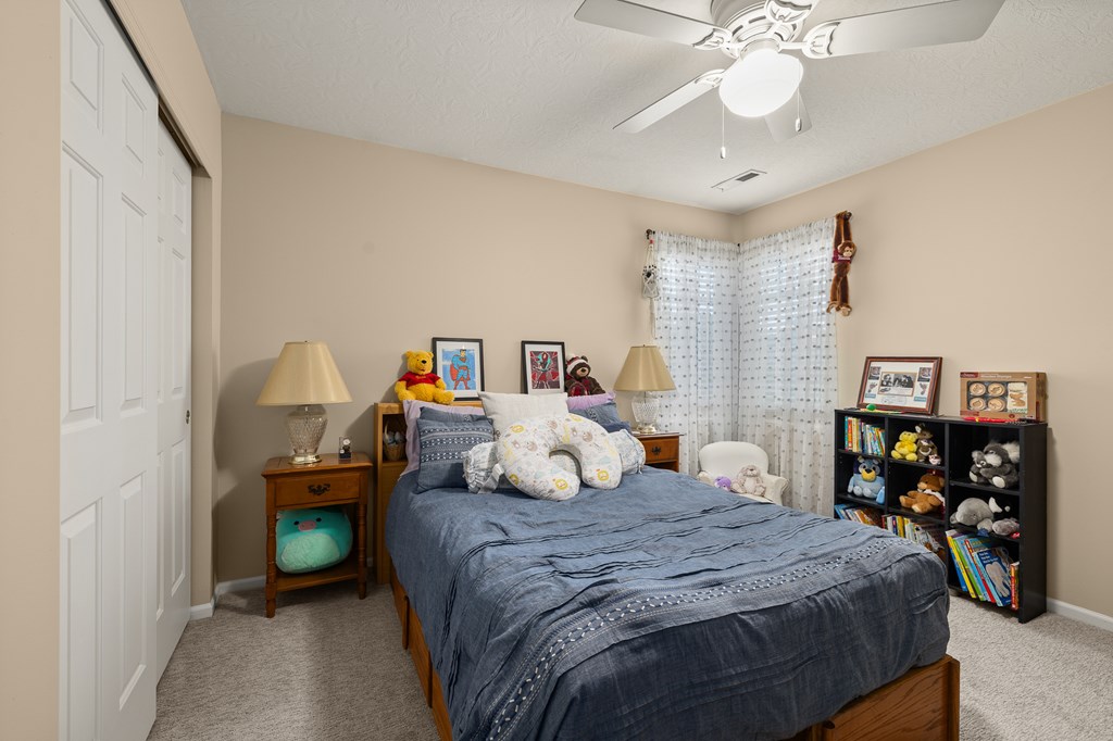 1380 Grey Oaks Dr. Property Photo 22