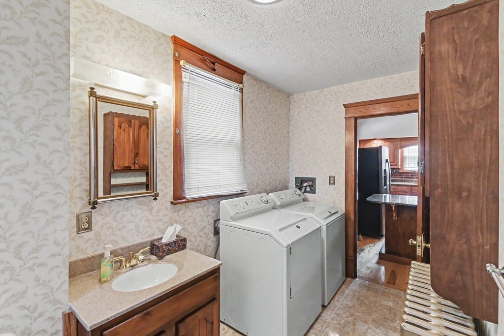 524 E. Oakwood Ave Property Photo 16