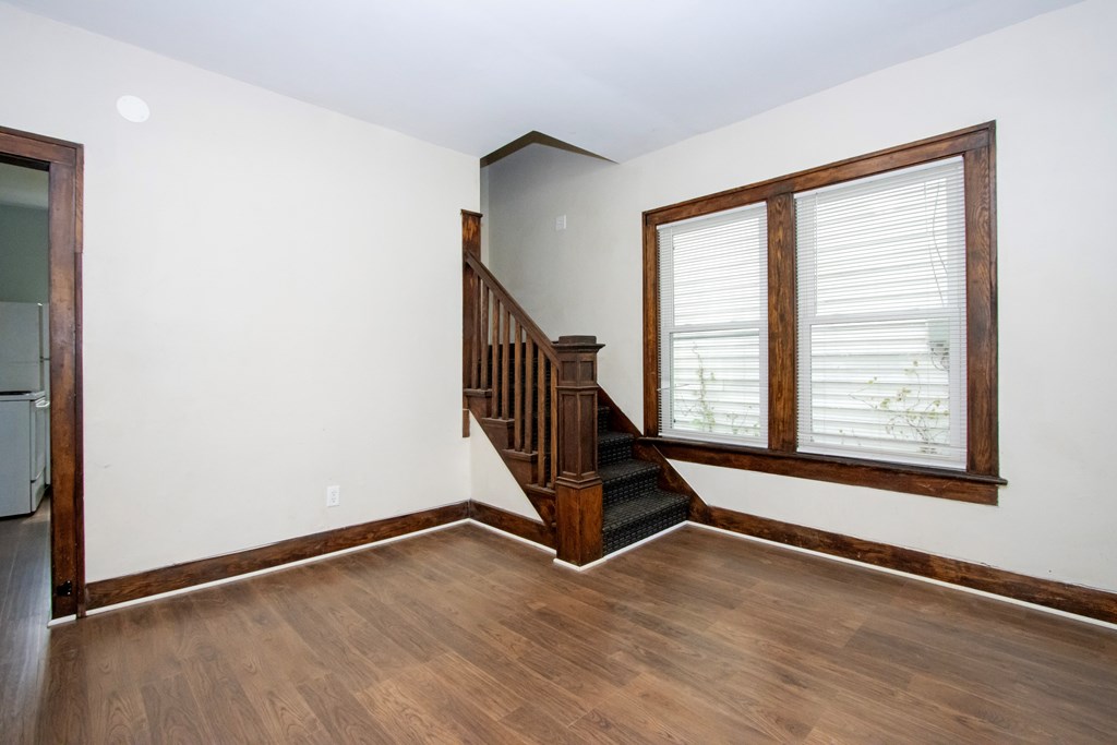 377 Main Street Property Photo 15
