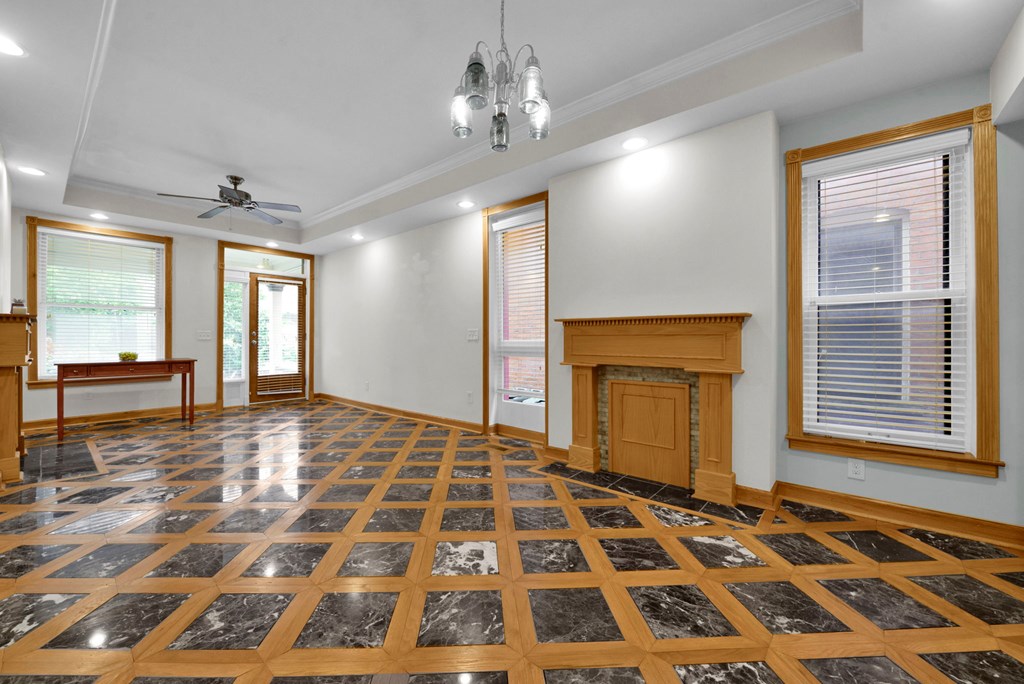 29 Second Ave Property Photo 5