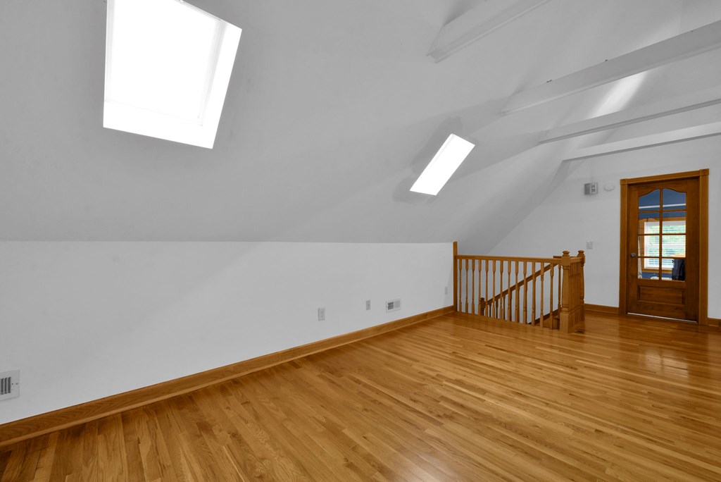 29 Second Ave Property Photo 23