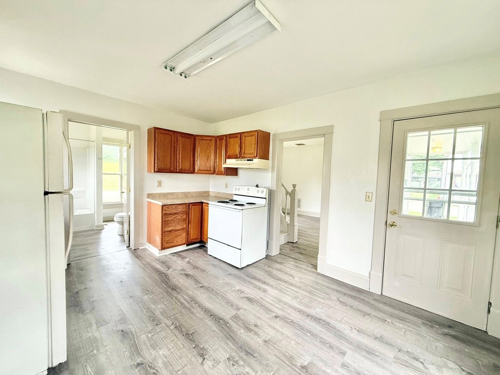 5 S Monroe Street Property Photo 3