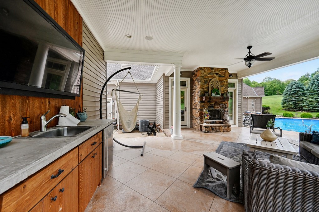 1524 Charolais Drive Property Photo 83