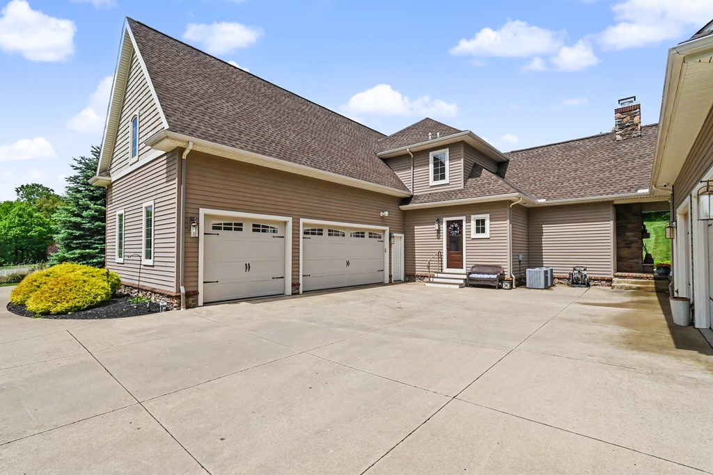 1524 Charolais Drive Property Photo 93