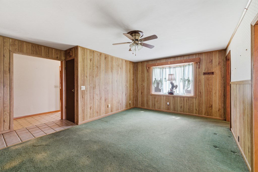 4888 Lower Leesville Rd Property Photo 6