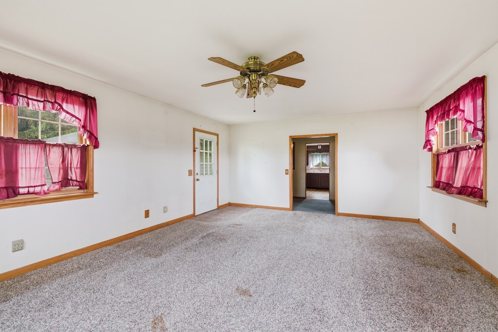 4888 Lower Leesville Rd Property Photo 18