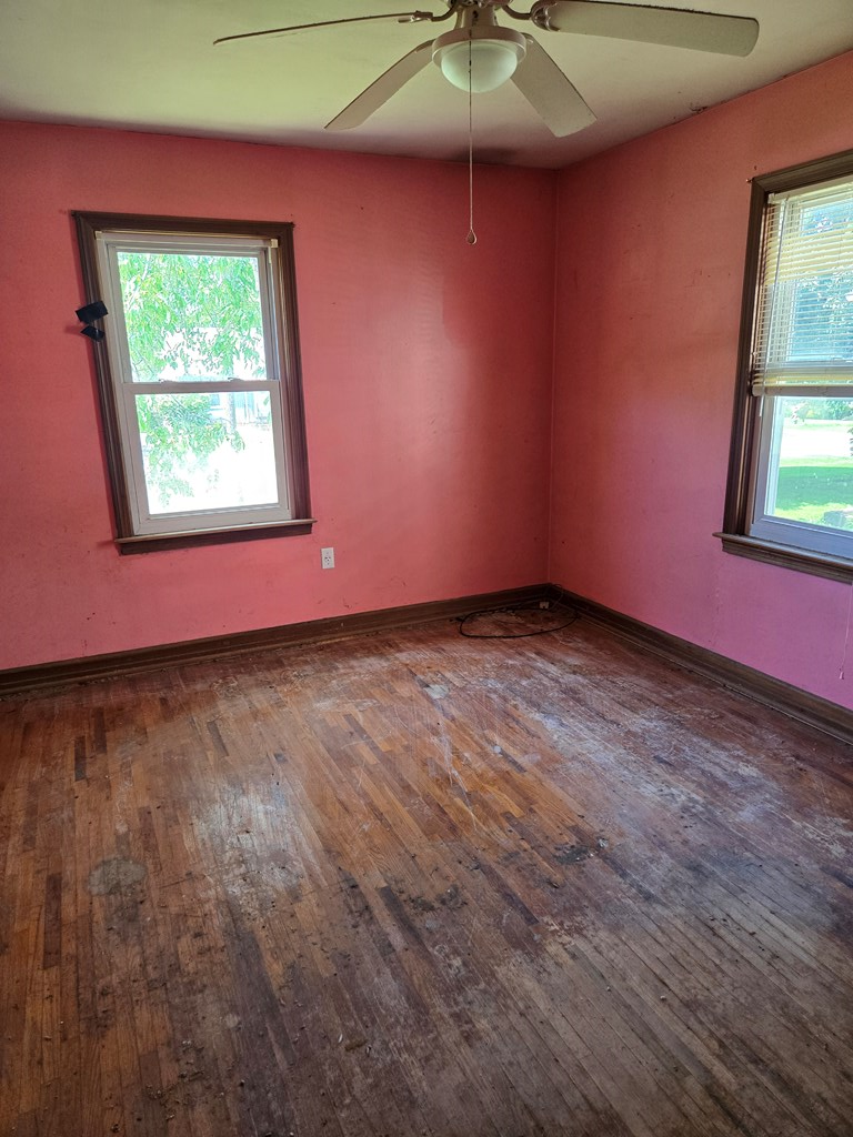 490 Dyas Drive Property Photo 4