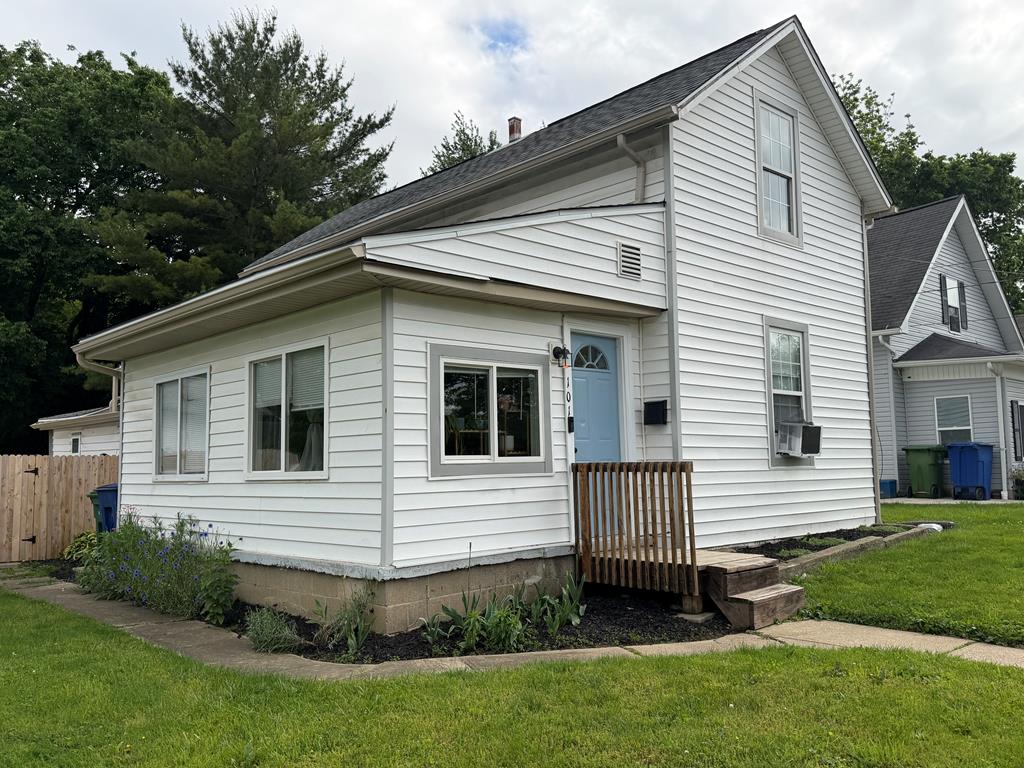 101 West Harrison Street Property Photo 1