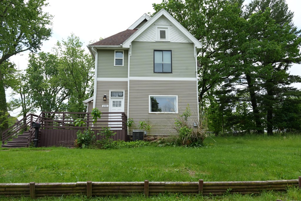255 Fifth St Property Photo 24