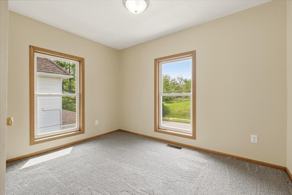400 Fifth Property Photo 13