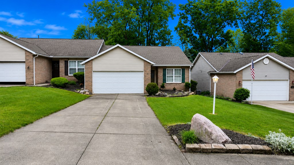 1663 Rippling Brook Dr Property Photo 2