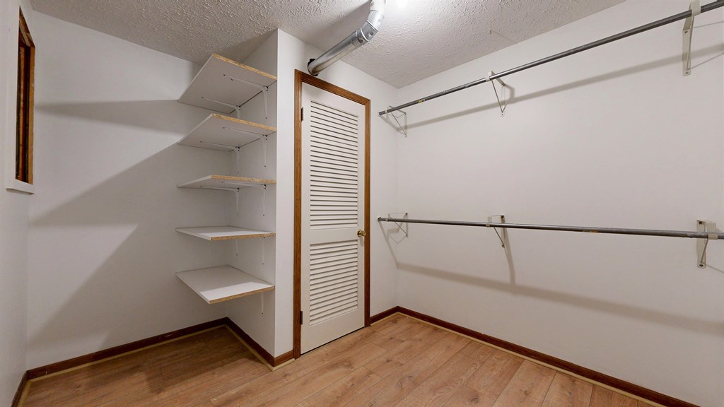 1663 Rippling Brook Dr Property Photo 26